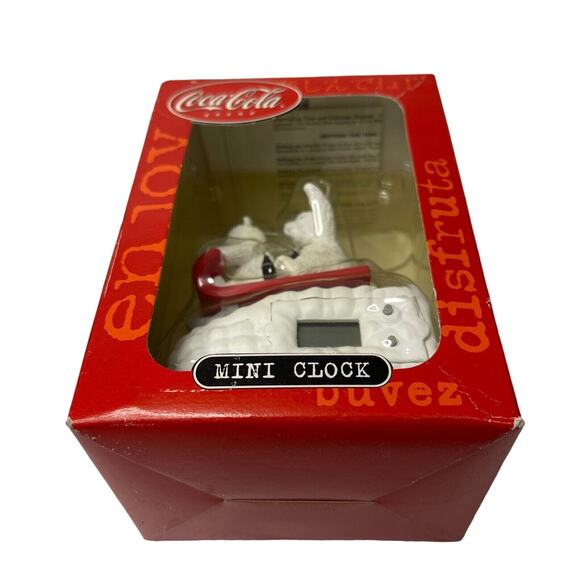 Coca Cola Collectible Mini Digital Clock Polar Bear Riding in Sleigh New in Box - Picture 8 of 10